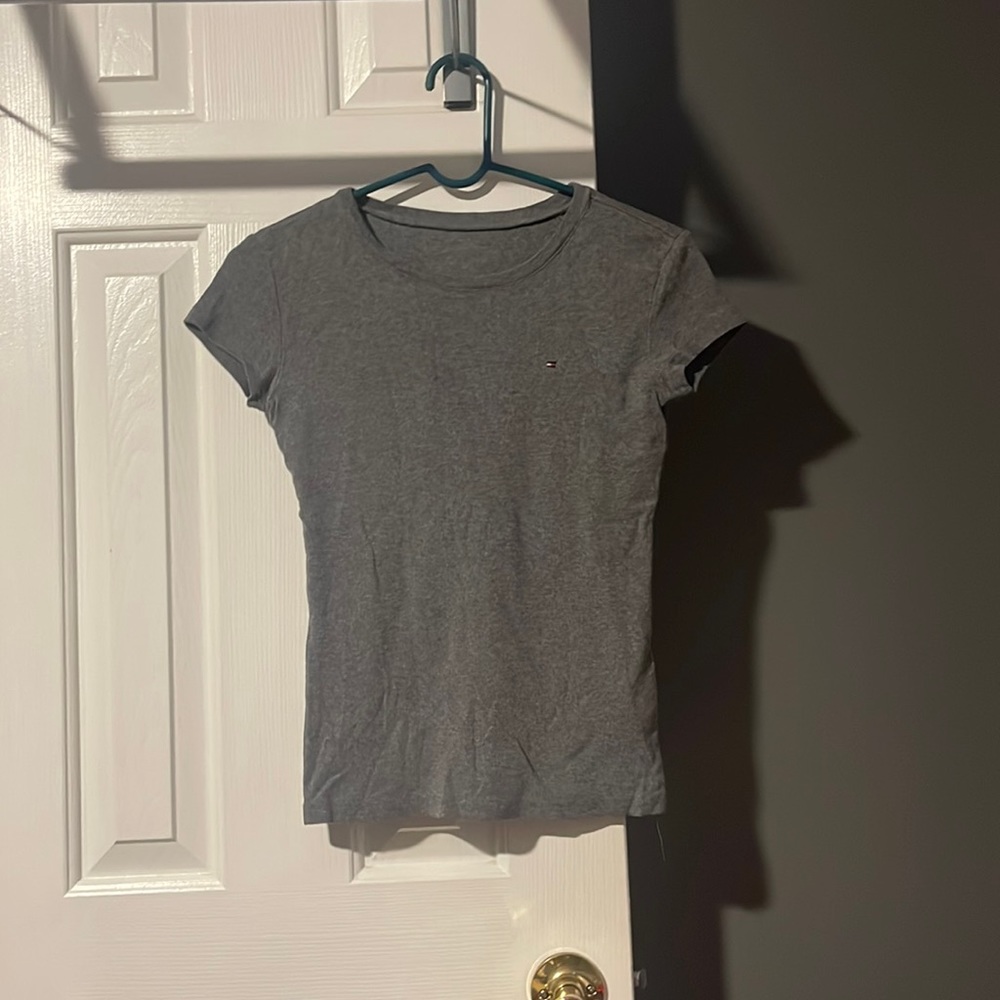 Short sleeve crew neck